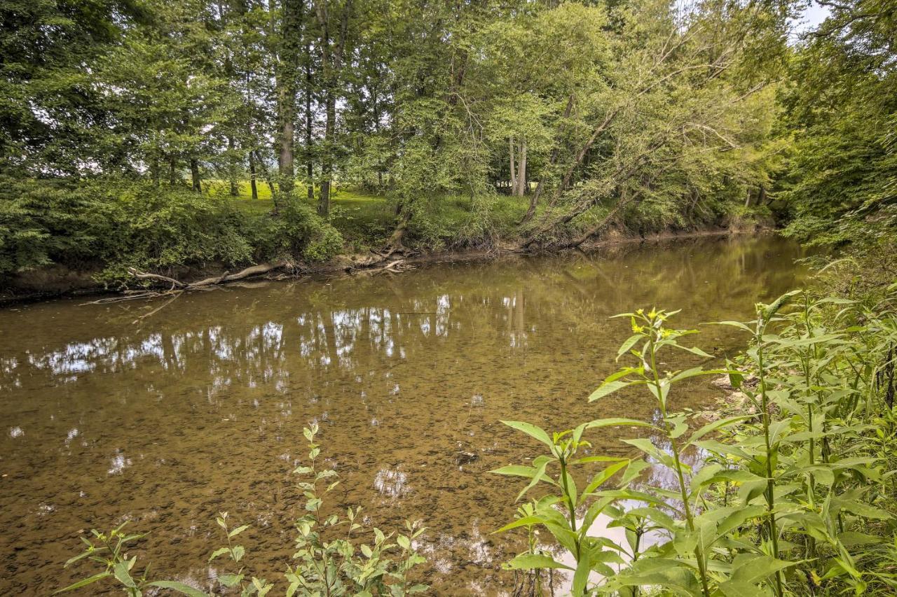 Creekside Berkeley Springs Cabin On 35 Acres! Exterior photo